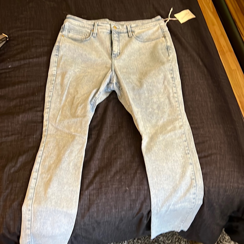 Universal Thread White Washed Jeans